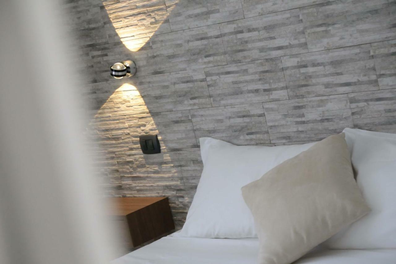 Aurelia Rooms Verona Exteriör bild